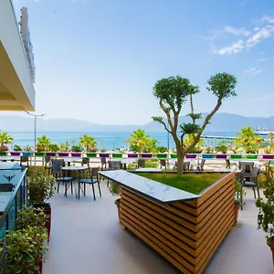 3* מלון Veranda Boutique
